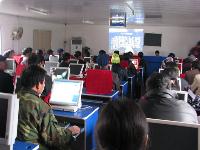 dvubb 按此在新窗口浏览图片