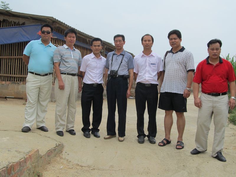 dvubb 图片点击可在新窗口打开查看